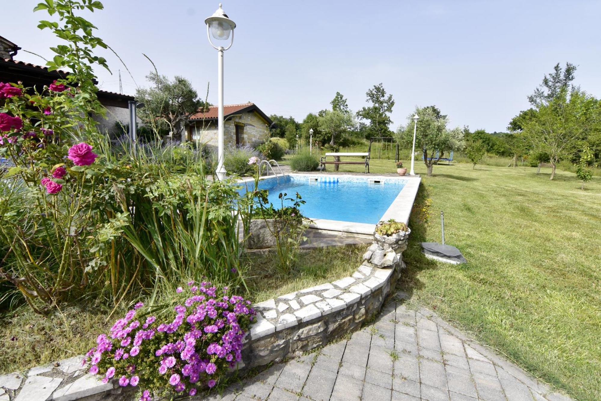 Vila Vesna 그로즈냔 외부 사진