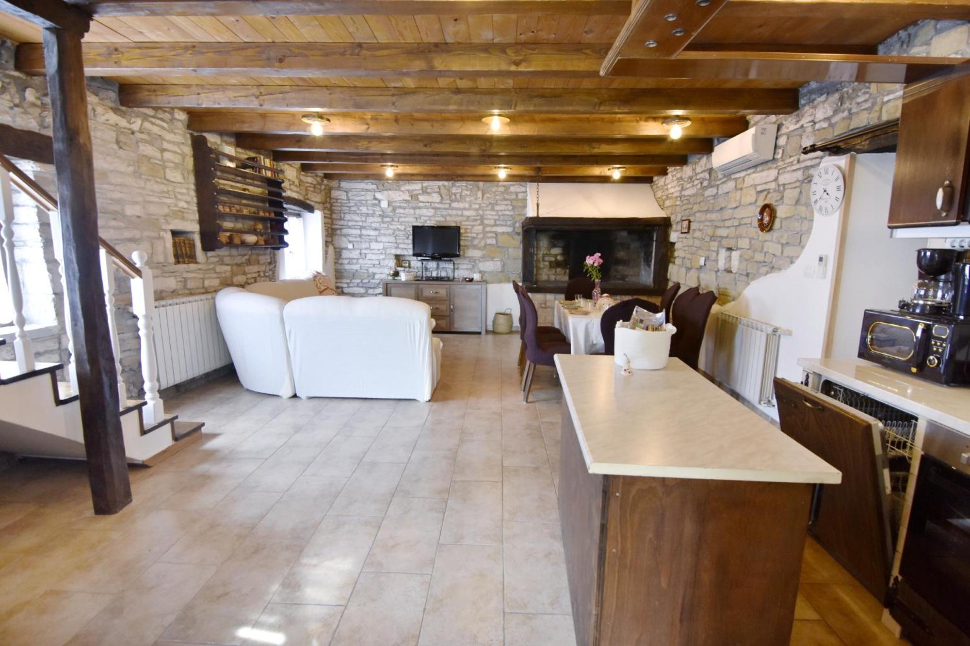 Vila Vesna 그로즈냔 외부 사진