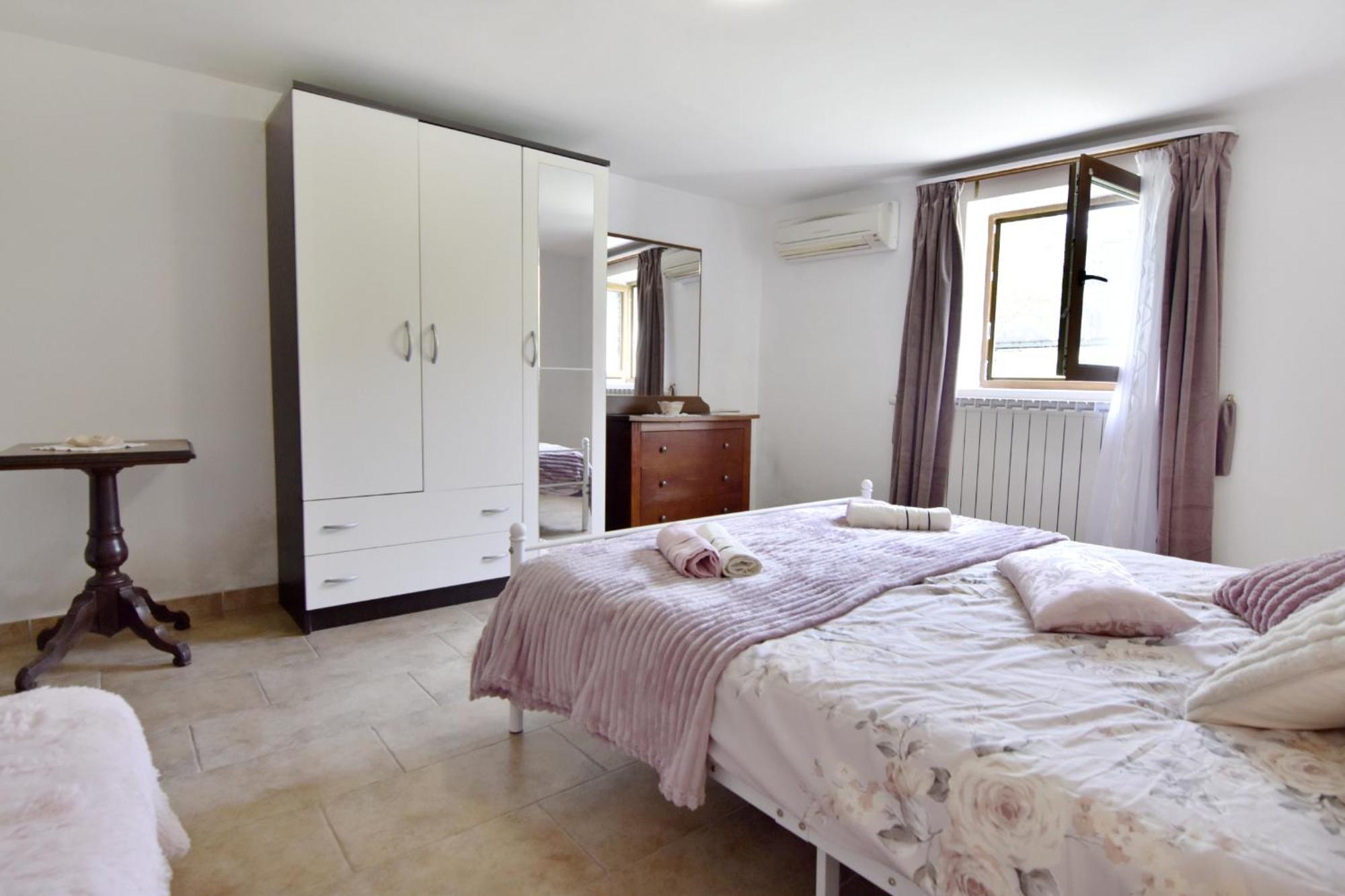 Vila Vesna 그로즈냔 외부 사진